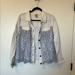 Chico’s Light Weight Jacket / Button Up